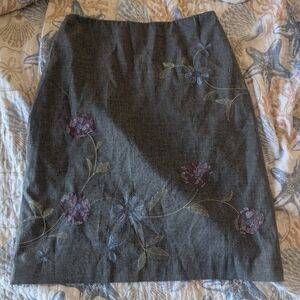 LOFT Y2K Floral Embroidered Pencil Skirt